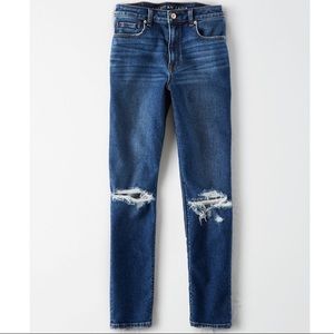 American Eagle stretch mom jean